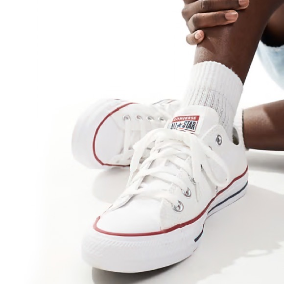 Converse All‎ Star Chuck Taylor Sneakers White Low Top Women's 9 Men's 7 NWOB - Picture 3 of 11